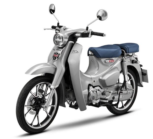Xe bán chạy nhất lịch sử Toyota sắp có bản mới với thiết kế hiện đại hơn - Ảnh 3.