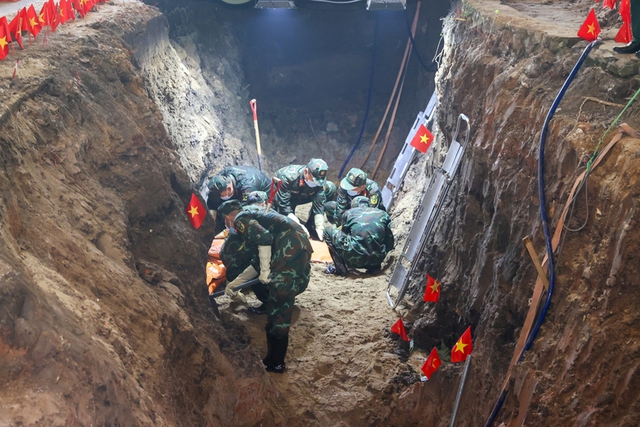 Công viên rộng 8ha giữa trung tâm TP.HCM bất ngờ được chú ý: Vừa diễn ra cuộc khai quật quan trọng - Ảnh 1.