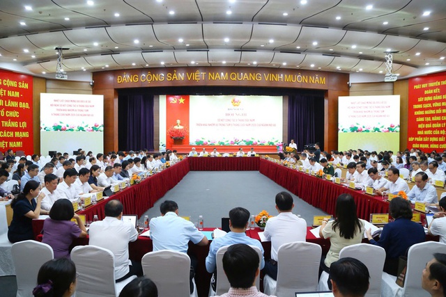 Hơn 2 triệu cán bộ, công chức, viên chức và lực lượng vũ trang vừa đón tin vui - Ảnh 2.
