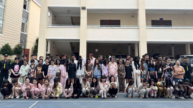 Công an phá chuyên án phức tạp có yếu tố nước ngoài, bắt giữ Lê Tôn Nữ Diễm Thúy và 64 người - Ảnh 1.