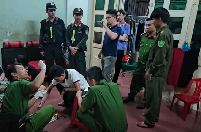 Công an khám xét nơi ở, bắt giữ Ngô Diễm Thương SN 1981 trong đường dây phức tạp - Ảnh 2.