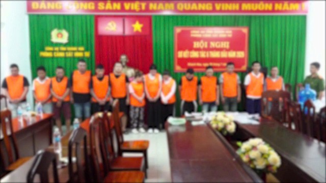 Công an điều tra giao dịch từ 500 nghìn đến 3 triệu đồng: Bắt ông chủ Đinh Tấn Công   - Ảnh 1.