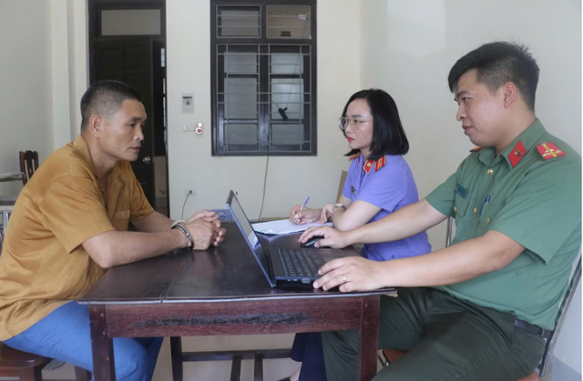 Công an phá chuyên án phức tạp lúc rạng sáng, bắt lái tàu hoả Nguyễn Đình Kiên SN 1983 và 20 người - Ảnh 1.