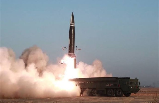 Nga mở vòng vây chưa từng có, “sóng xung kích” lan 600 km - Tsar Rocket Triều Tiên ra trận, sức công phá ngang 9 tên lửa Iskander - Ảnh 3.