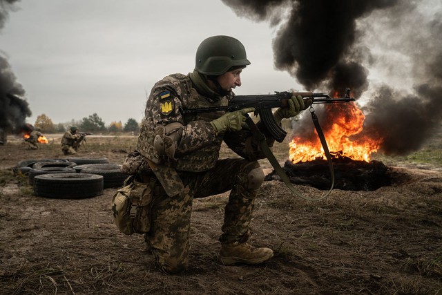 Nga nã KAB đánh sập sở chỉ huy Ukraine - Báo Trung Quốc cảnh báo về 300.000 quân NATO, ông Putin công bố tin quan trọng - Ảnh 2.