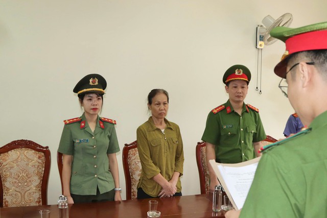 Ra quyết định khởi tố người phụ nữ làm bánh cuốn Tưởng Thị Hoè SN 1960 - Ảnh 2.