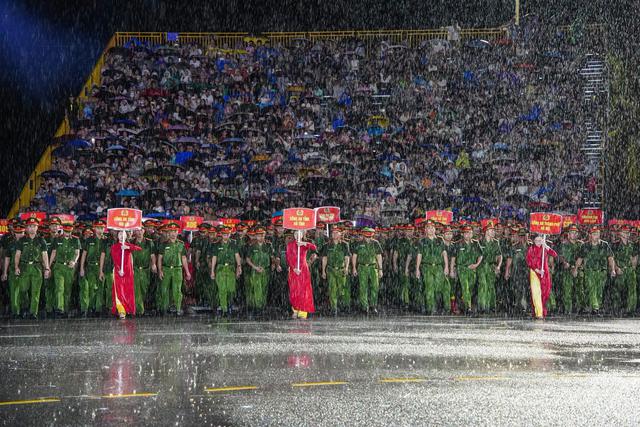 Cảnh tượng 2 ng&agrave;y trước tại Đ&agrave; Nẵng khiến nhiều người bất ngờ, nhận x&eacute;t: Kh&ocirc;ng tin v&agrave;o mắt m&igrave;nh - Ảnh 3.