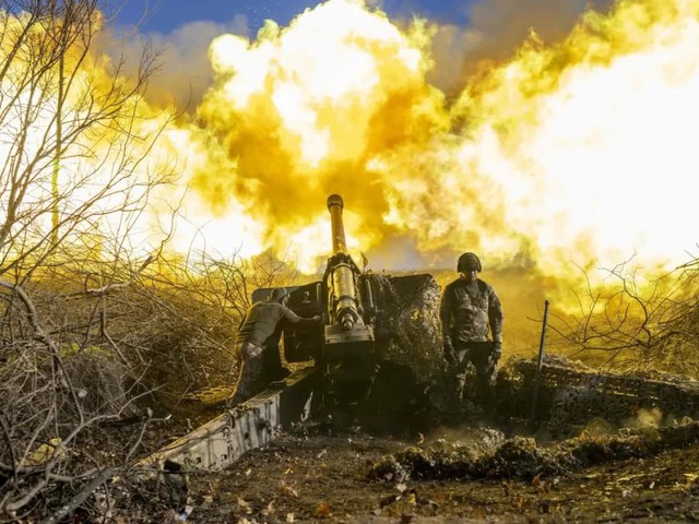Nga tuyên bố bao vây 3.000 binh sĩ Ukraine – Đã rõ cuộc đột phá quy mô lớn của Kiev, Kremlin tung "vũ khí cơ hội cuối cùng" - Ảnh 1.