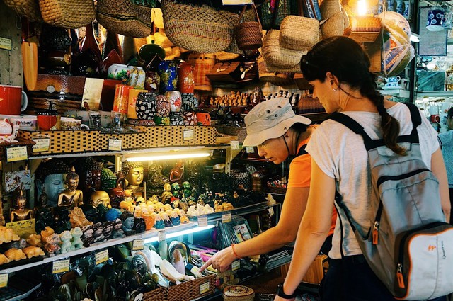 Vượt qua Amsterdam, Bangkok, một thành phố Việt Nam lọt top 16 điểm mua sắm hàng đầu thế giới - Ảnh 6.