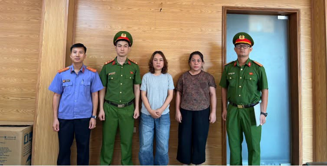 Thi hành lệnh bắt tạm giam môi giới bất động sản Phan Thùy Linh SN 1983 - Ảnh 2.