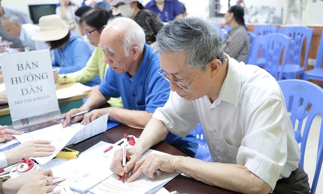 2 người sống khỏe ở H&agrave; Nội với 6 triệu đồng/th&aacute;ng: B&iacute; quyết t&agrave;i ch&iacute;nh tuổi hưu - Ảnh 3.