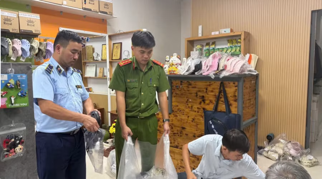 Ra quyết định khởi tố chủ shop Tạ Thị Ngân SN 1990 - Ảnh 1.