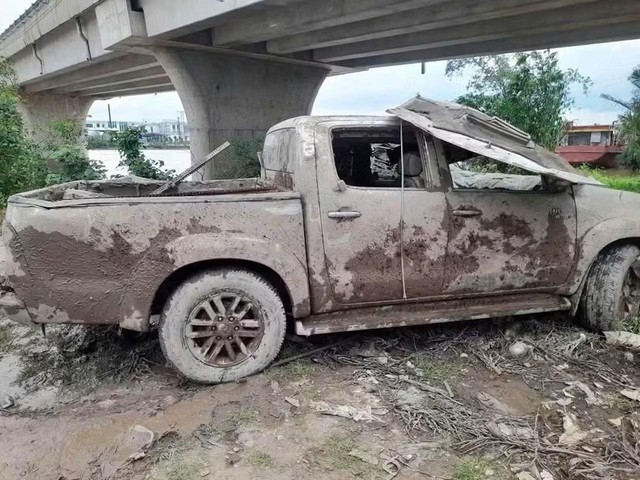 Vụ phát hiện bộ xương người trong xe bán tải dưới kênh: Hé lộ chuyện 1 người mất tích khi đi thu nợ - Ảnh 1.