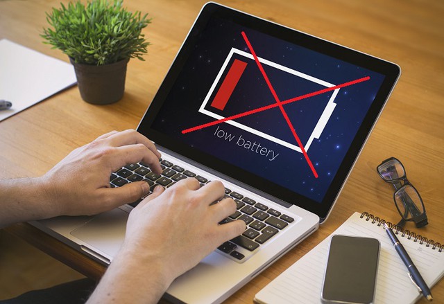 Lời khuyên cho tất cả những ai có thói quen dùng laptop mỗi tối - Ảnh 3.