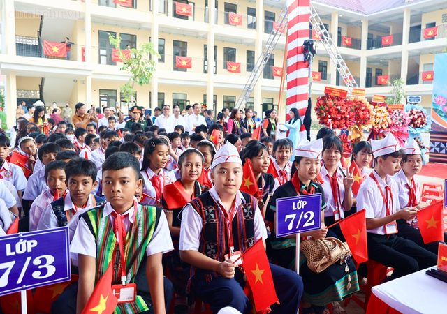 Hé lộ hành trình “Trăng sáng muôn nơi” tại Tây Giang: Chuỗi trải nghiệm thắp sáng ước mơ vùng biên cương - Ảnh 1.
