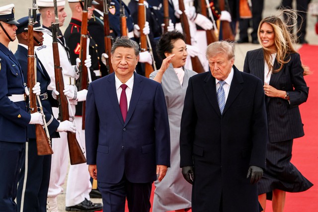 Chuyên gia 40 năm kinh nghiệm soi màn chào đón ông Tập Cận Bình của ông Trump: Nhiều chi tiết đáng chú ý - Ảnh 6. Chuyên gia 40 năm kinh nghiệm soi màn chào đón ông Tập Cận Bình của ông Trump: Nhiều chi tiết đáng chú ý - Ảnh 6.