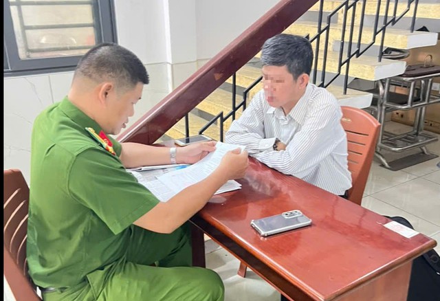 Công an phục hồi điều tra, bắt tạm giam giám đốc kinh doanh Nguyễn Đức Thắng 45 tuổi - Ảnh 1.
