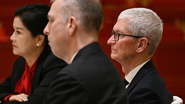 D&agrave;n đại gia "mất t&iacute;ch" ngay trước giờ G cuộc gặp giữa &ocirc;ng Trump v&agrave; &ocirc;ng Tập - Ảnh 2.