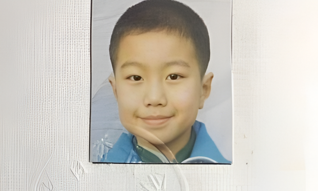 C&uacute; trượt d&agrave;i của thần đồng 14 tuổi đỗ đại học, 18 tuổi bị buộc th&ocirc;i học - Ảnh 1.