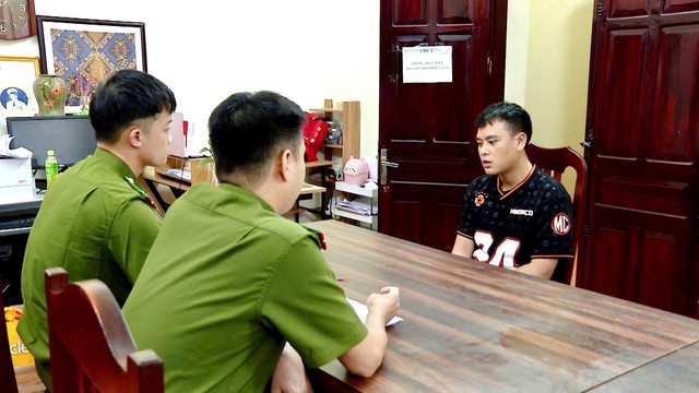 Công an điều tra loạt giao dịch chuyển khoản tổng 400 triệu đồng: Khởi tố Phạm Trang Nhung và 7 người khác - Ảnh 3.