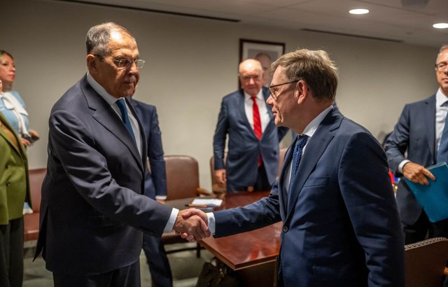 K&ecirc;nh b&iacute; mật đưa Ngoại trưởng Đức tới gặp &ocirc;ng Lavrov: 20 ph&uacute;t sau, Berlin nhận cảnh b&aacute;o ngay tại LHQ - Ảnh 1.