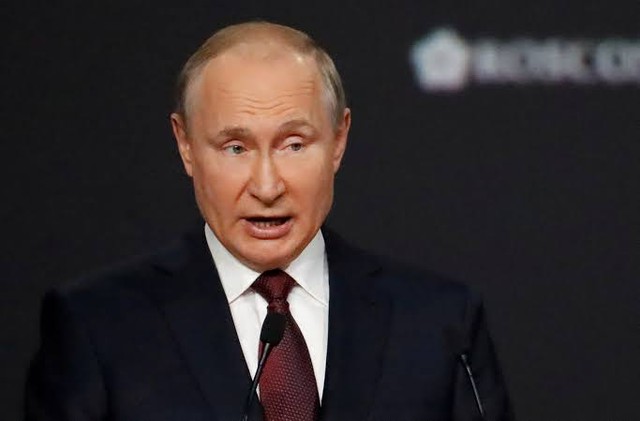 Nga kêu gọi sơ tán khỏi Kiev, ông Putin xác nhận quân đội đã nhận lệnh hành động - Đòn đánh chưa từng có bắt đầu - Ảnh 2.
