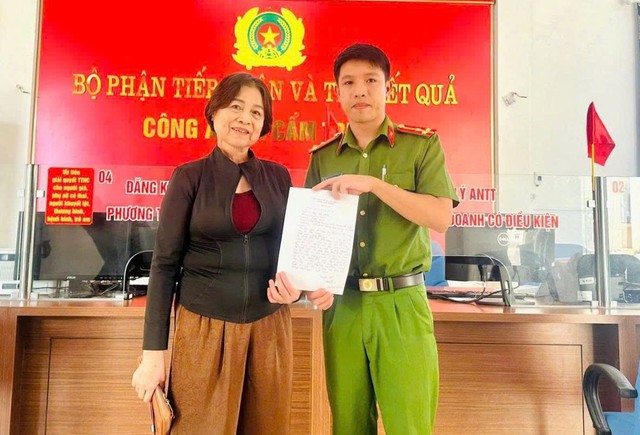 Nghe cuộc gọi lạ bà Bùi Thị Châu SN 1957 cúp máy, báo công an - Ảnh 1.