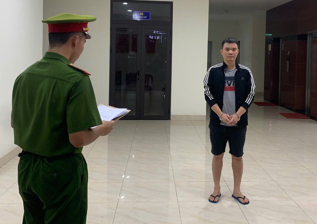 Công an điều tra giao dịch chuyển tiền - Ảnh 1.