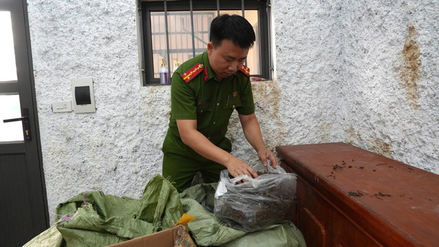 Ra quyết định khởi tố chủ hộ kinh doanh Ngô Bá Mạnh SN 1998 - Ảnh 1.