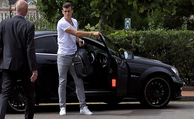 
	Bale rời Marbella để trở về London vào sáng hôm qua