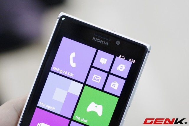 Mở hộp Nokia Lumia 925 tại Việt Nam