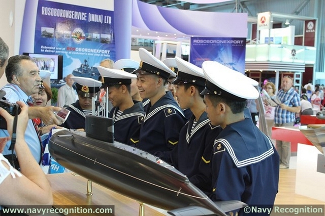 Chiến hạm Gepard, tàu ngầm Kilo tại triển lãm hải quân IDMS-2013