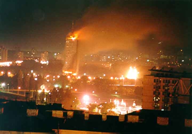 Cuộc không kích của NATO vào Belgrad