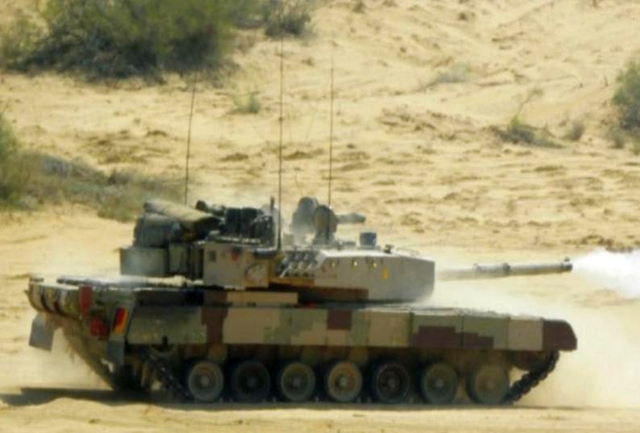 Ấn Độ hoàn thiện siêu tăng Arjun Mk II