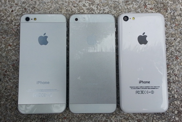 Mô hình iPhone 5S và iPhone 5C xuất hiện tại Sài Gòn