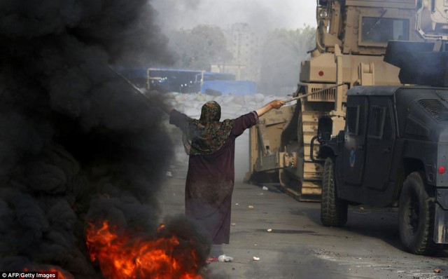 Vì sao quân đội Ai Cập phớt lờ cảnh báo của Mỹ?