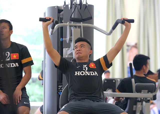 U23 Việt Nam nhồi thể lực trong phòng gym 5