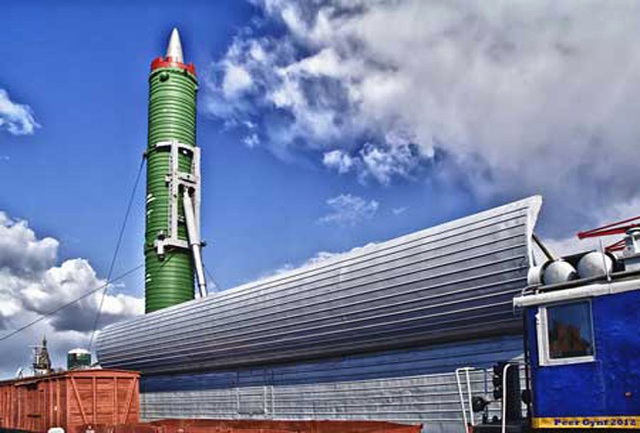 Mở kho tên lửa liên lục địa của Nga