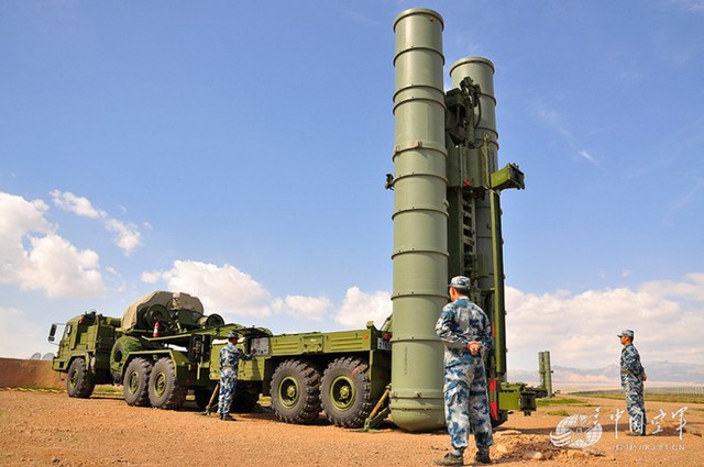 Hệ thống phòng không S-300PMU2 Trung Quốc mua từ Nga