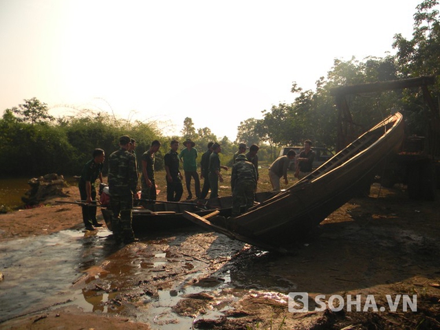 Cận cảnh hiện trường vụ đắm thuyền làm 7 người chết ở Bình Phước