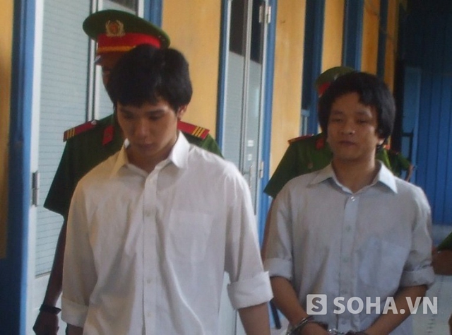 Hai bị cáo Lâm Và Hùng được giải đến tòa