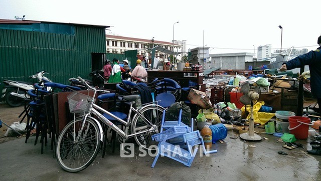  	Người dân vô cùng bất ngờ về sự tàn phá của trận bão