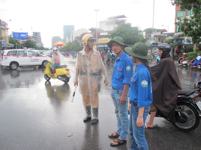 Đội TNTN phản ứng nhanh về giao thông xuất quân