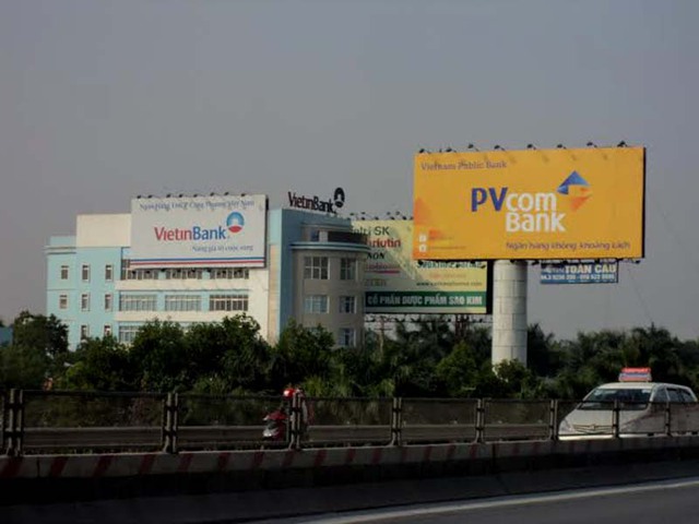 Là nhà băng hợp nhất giữa Tổng công ty Tài chính cổ phần Dầu khí Việt Nam với Ngân hàng Phương Tây, PVcombank vừa chính thức đi vào hoạt động từ tháng 10/2013.
