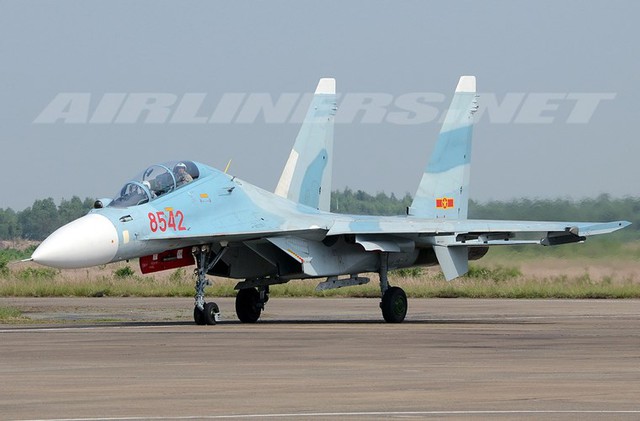 Tiêm kích Su-30MK2 Việt Nam