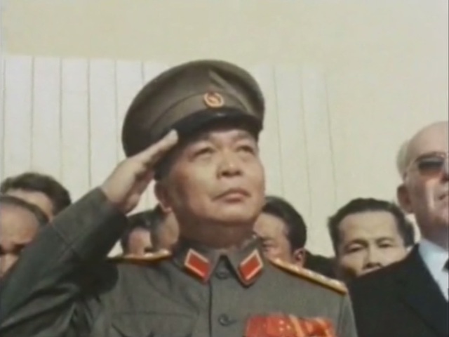  	Đại tướng Võ Nguyên Giáp trong lễ quốc tang Hồ chủ tịch.