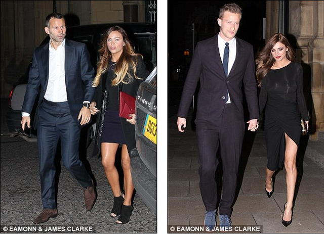  	Ryan Giggs và Stacy (trái), thủ môn Anders Lindegaard và Misse Beqiri 