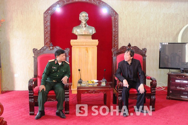 Cũng nhân dịp này, anh Nam đã tới thăm Bộ chỉ huy quân sự tỉnh Điện Biên và có buổi nói chuyện cùng Thiếu tướng Lưu Trọng Lư, Chỉ huy trưởng Bộ chỉ huy quân sự tỉnh Điện Biên.
