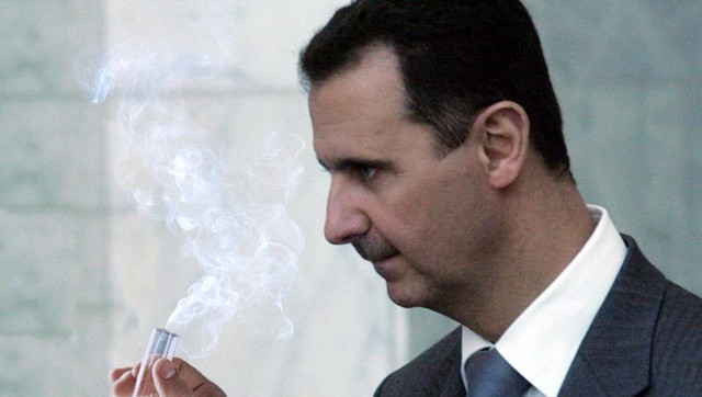 Tổng thống Assad hít khí độc để thử cảm giác 
