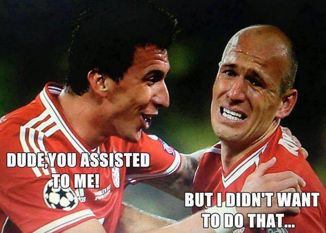 	Robben bất đắc dĩ trở thành đồng đội tốt